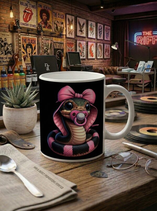 Mug cobra baby : trop mignon pour mordre !